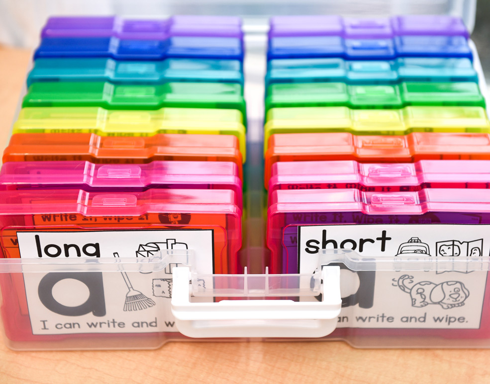 Different ways to store your phonics cards